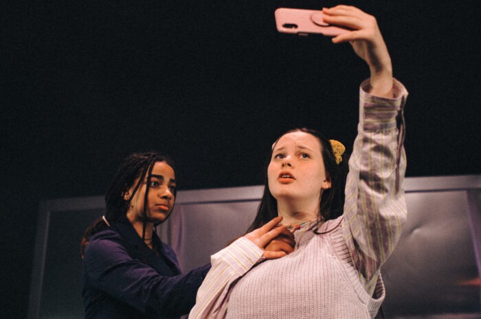 Ph-0089_WESTERN-EDGE-YOUTH-THEATRE_Distortion_August_2022_718-Web-Resolution_Sequence-1-2-700x465
